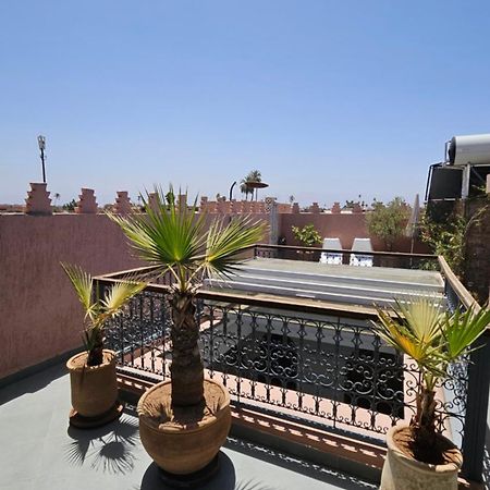 Riad Melilo Avec Piscine Chauffee マラケシュ エクステリア 写真