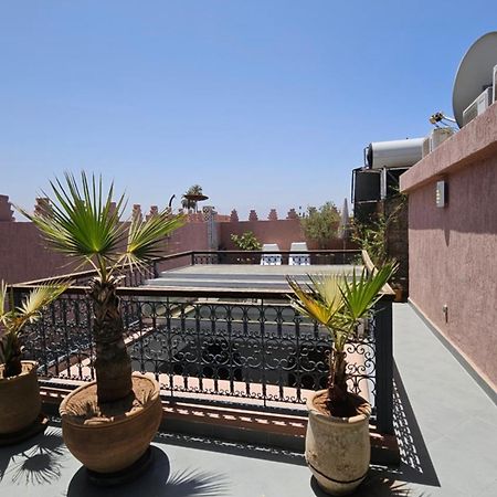 Riad Melilo Avec Piscine Chauffee マラケシュ エクステリア 写真