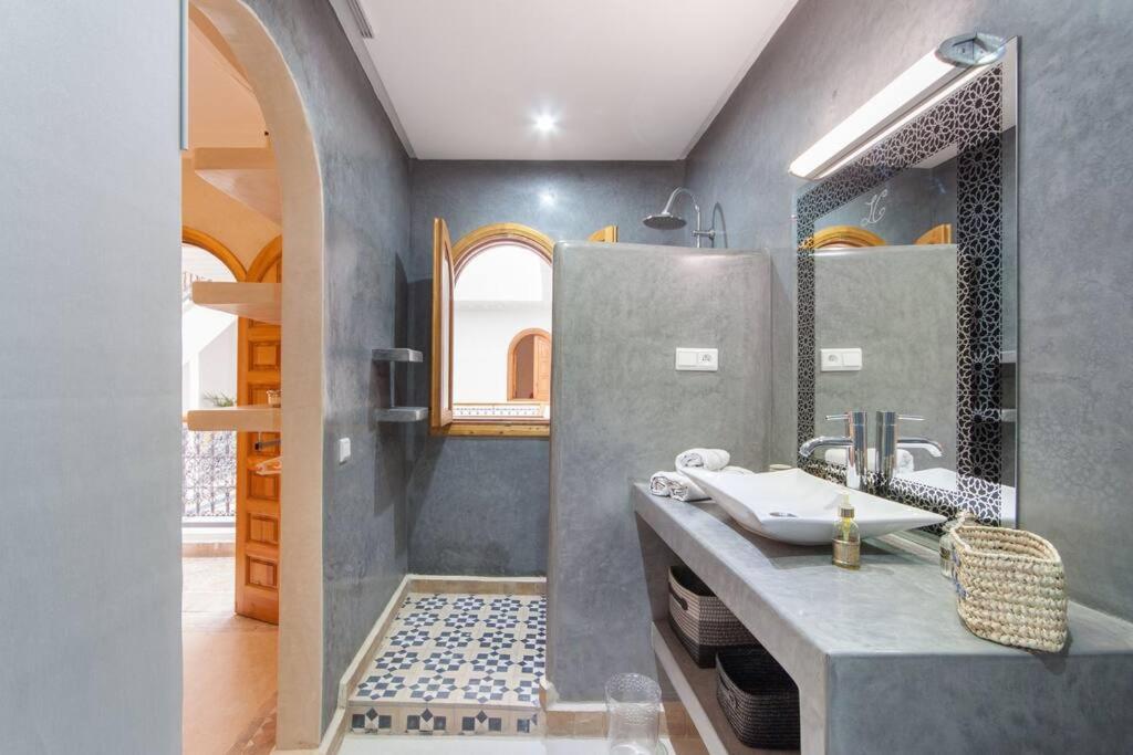 Riad Melilo Avec Piscine Chauffee マラケシュ エクステリア 写真