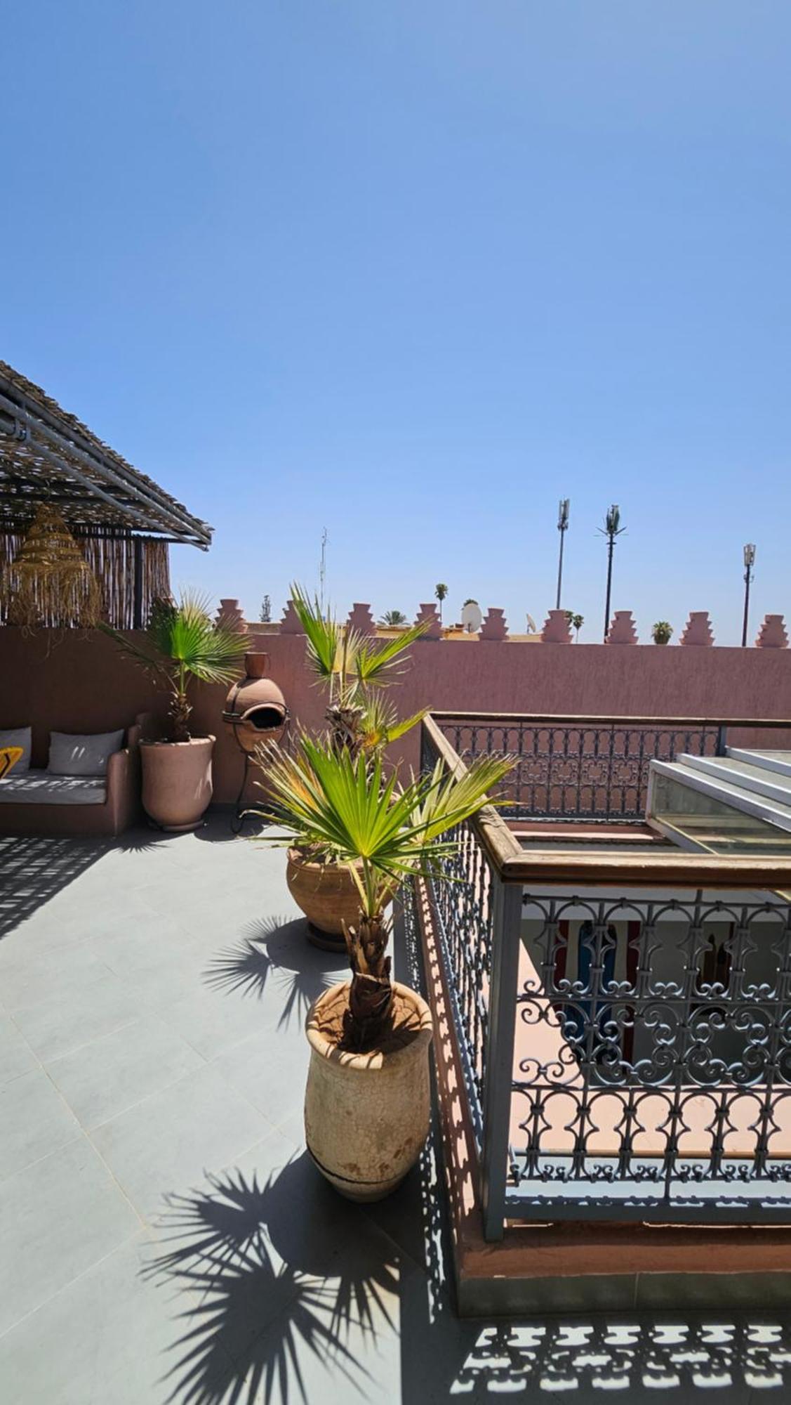 Riad Melilo Avec Piscine Chauffee マラケシュ エクステリア 写真