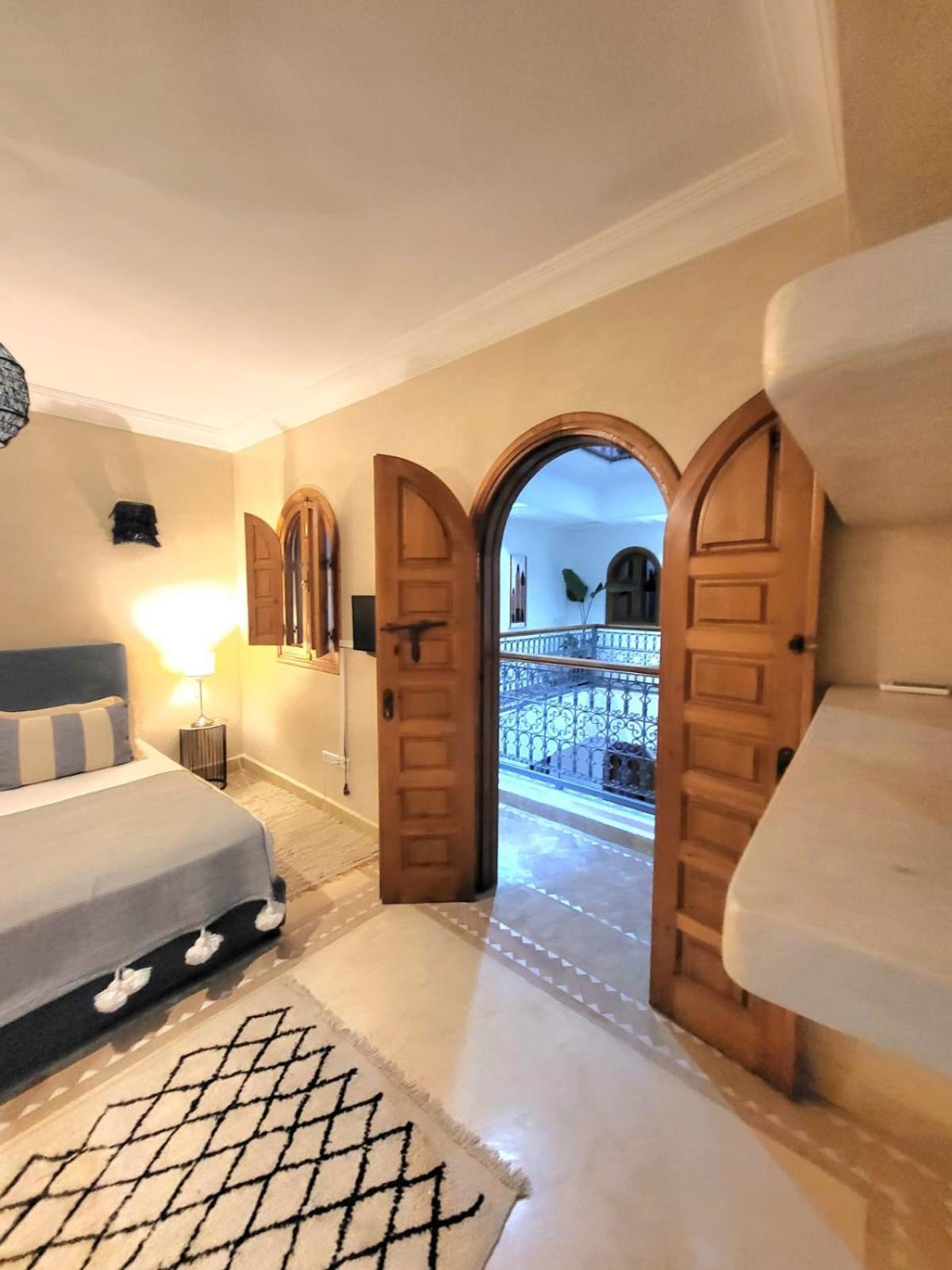 Riad Melilo Avec Piscine Chauffee マラケシュ エクステリア 写真