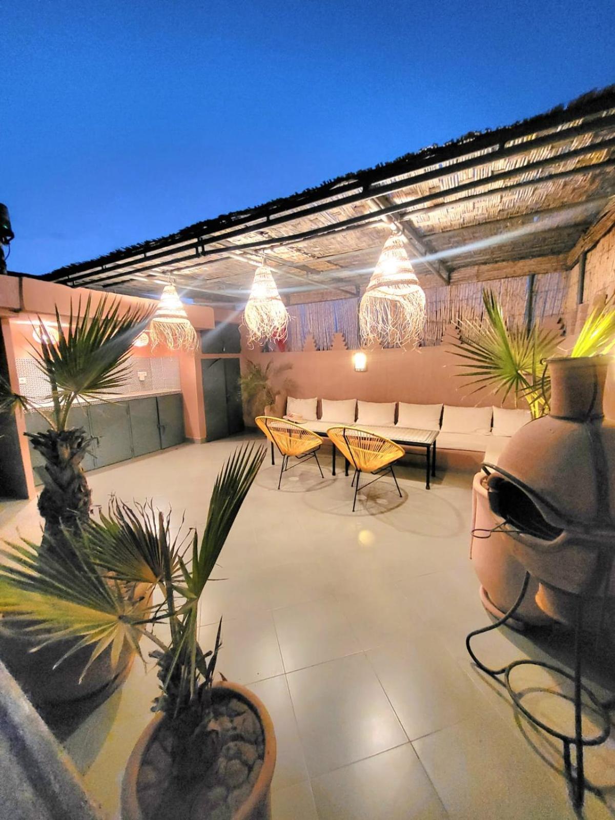 Riad Melilo Avec Piscine Chauffee マラケシュ エクステリア 写真