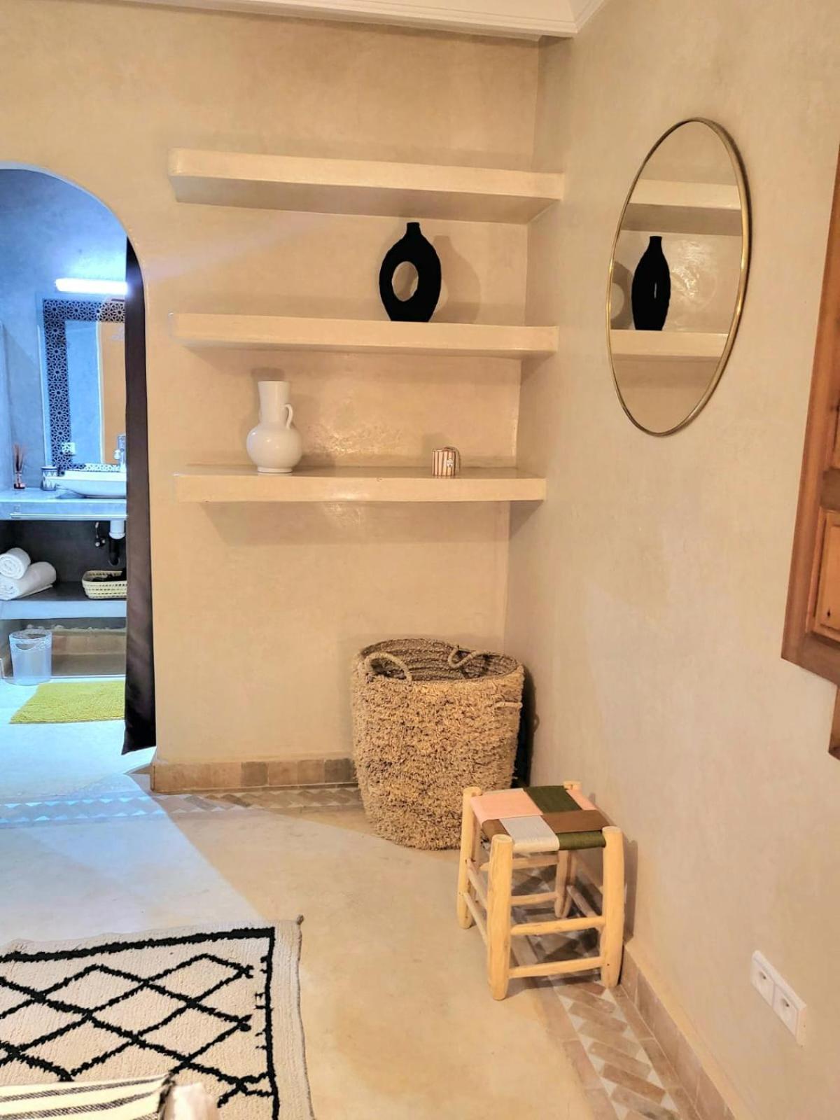 Riad Melilo Avec Piscine Chauffee マラケシュ エクステリア 写真
